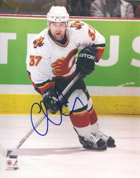 Chris Drury autographed 8x10 Photo (Calgary Flames)