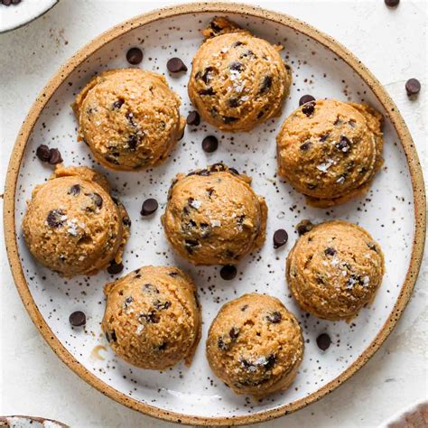 Chocolate Chip Cookie Dough Protein Balls (5 Ingredients) - Dishing Out Health