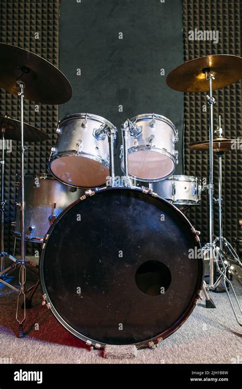 Drum set on stage prepared for playing Stock Photo - Alamy