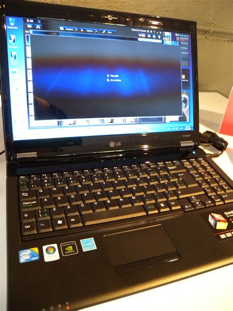 LG 15" Laptop | Note the numeric keypad on the side -- prett… | Flickr