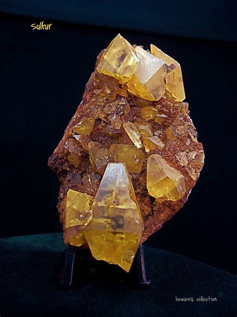 Sulfur Crystals | Minerals and gemstones, Gems and minerals, Crystals