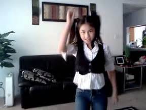 shake it up dance moves/steps - YouTube