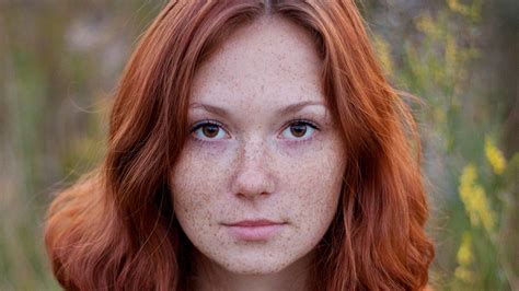 Redheaded woman with brown eyes [1920x1080] • /r/wallpapers | Redheads freckles, Redheads ...