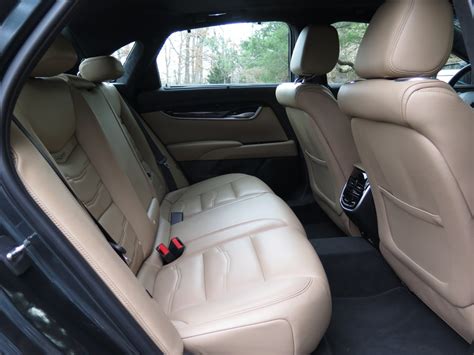 2018 Cadillac XTS: 57 Interior Photos | U.S. News