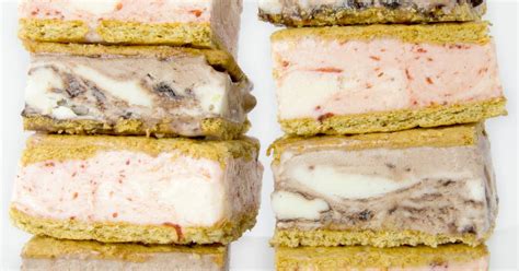 Graham Cracker Ice Cream Sandwiches Recipe | Yummly