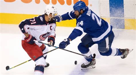 Maple Leafs sign defenceman Zach Bogosian to one-year, $1M contract