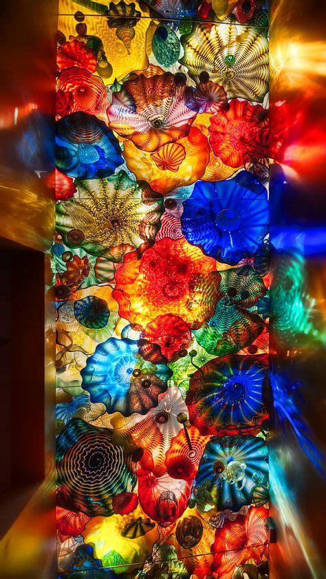 A Dale Chihuly masterpiece | Glass art, Stained glass art, Glass blowing