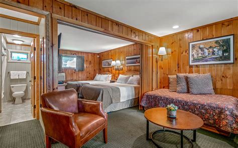 Accommodations | Classic Standard | Woodloch Resort | Woodloch Resort