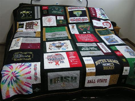 Black sashing | Quilts, Shirt quilt, Quilt patterns