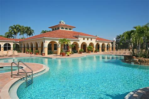 Naples Florida Condo Rentals: Naples, Florida Real Estate