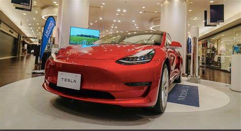 First Major Tesla Model 3 Shipment for Japan Arrives In Yokohama Port