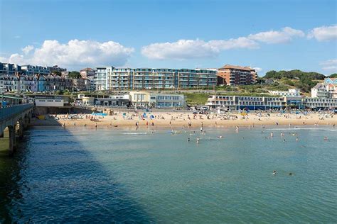 Boscombe Beach - Dorset Guide