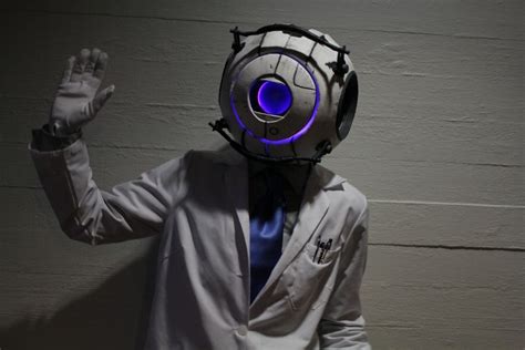 Costumes by Personality -- ENFP Wheatley (Portal 2) #MBTI #Halloween ...