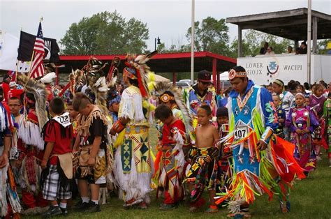 Pow Wow at the Lower Sioux Indian Reservation in Morton, Minnesota. | Native american dance ...