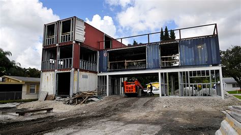 Florida architect constructing home from shipping containers: report | Fox News