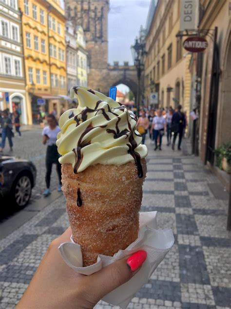 chimney cakes in prague! : r/FoodPorn