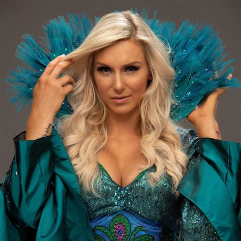 Charlotte Flair Wiki, Age, Boyfriends, Family, Net Worth & More ...