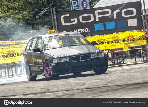 Drift Drift Racing Car Track – Stock Editorial Photo © V8studio #678659940