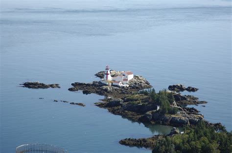 East Quoddy Lighthouse (Head Harbour Lighthouse) in Wilson's Beach, NB, Canada - lighthouse ...