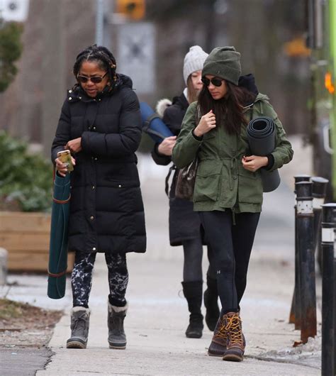 Meghan Markle with her mom going to Yoga -21 – GotCeleb