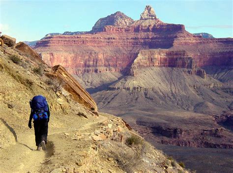 Traveler Guide: Grand Canyon Hike, Arizona