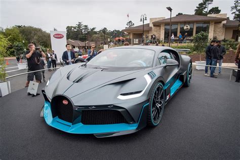 Missed Out on the $5.9 Million Bugatti Divo? There May Be an SUV - Bloomberg