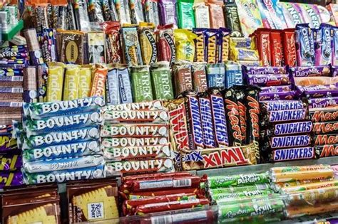 Britain's favourite chocolate bar has been named - and it's not Galaxy ...