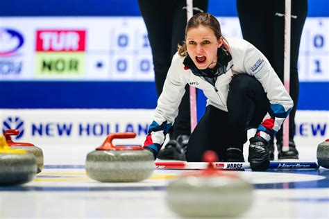 TSN Curling on Twitter: "🚨#WWCC2023 SEMIFINALS🚨 🇨🇦(@EinarsonTeam) vs ...