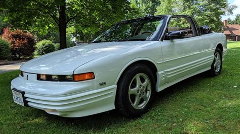 1995 Oldsmobile Cutlass Convertible | T258 | Harrisburg 2019