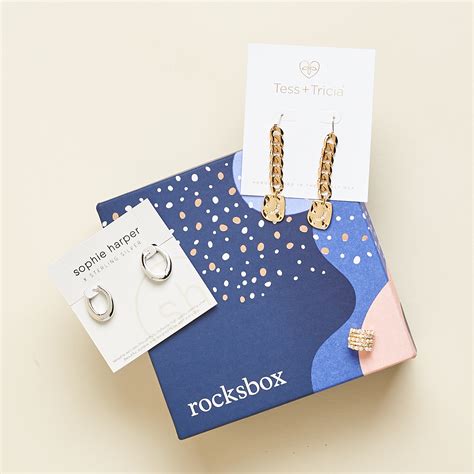 The 15 Best Jewelry Subscription Boxes in 2023 | MSA