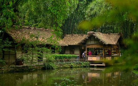 Du Fu Thatched Cottage & the Famed Chengdu Poet's Park