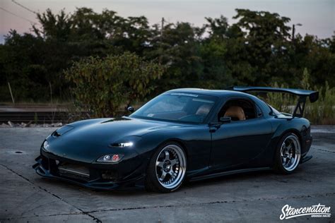 Don't H8, ROT8 // Chris Tran's 1993 Mazda RX-7 FD3S. | StanceNation ...