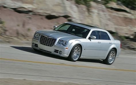 Used 2007 Chrysler 300 SRT-8 Review | Edmunds