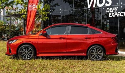 Toyota Vios Hybrid 2025: Giá lăn bánh, Hình ảnh, Thông số