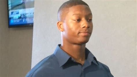 OU's Joe Mixon Accepts Plea Deal Over Campus Corner Assault