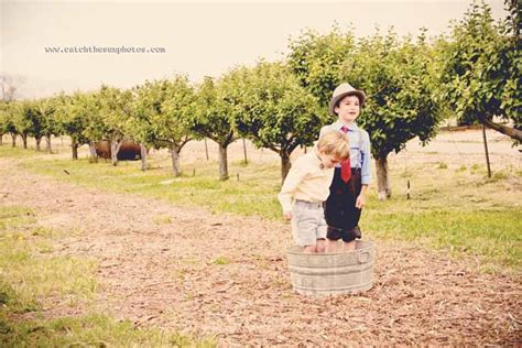 Catch The Sun Photography: Apple Orchard Photo Shoot - Wildflowers ...