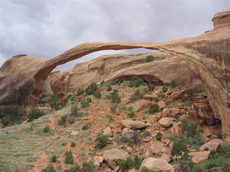 File:Landscape Arch in Arches National Park.jpg - Wikipedia