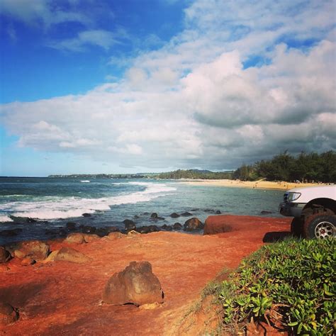 Premium Photo | Red sand beach maui hawaii