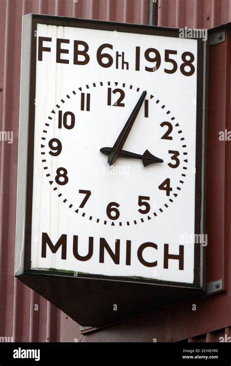 Munich air disaster 1958 hi-res stock photography and images - Alamy