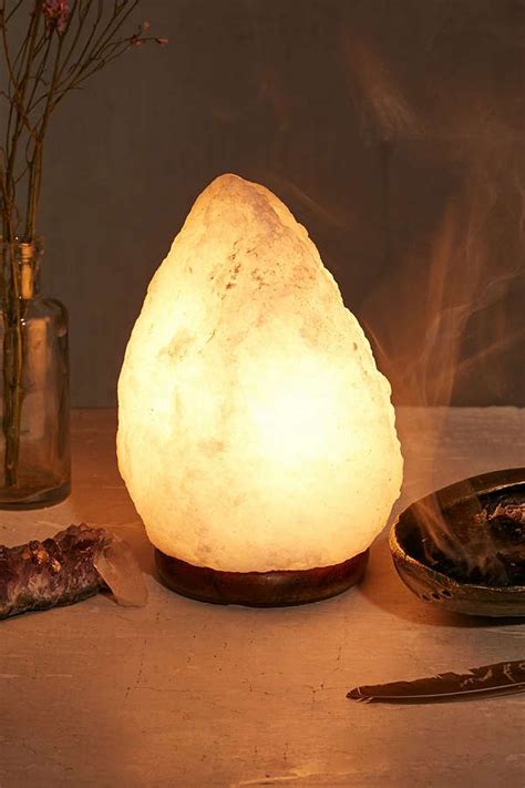 Himalayan Salt Lamp | Himalayan salt lamp, Salt lamp, Bedroom lighting ideas lamps