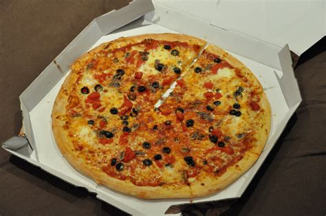 Domino's Pizza BROOKLYN PIZZA XL_011 | TAKA@P.P.R.S | Flickr