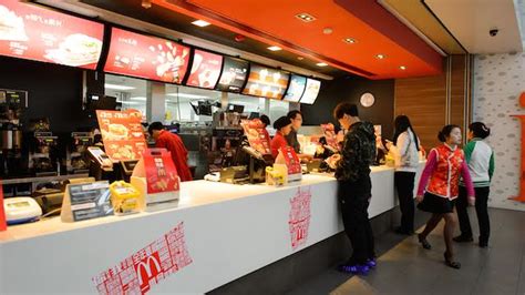 McDonald’s China plans 250 new stores in 2016 - Inside Retail Asia