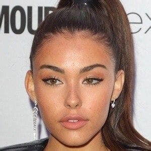 Madison Beer - Age, Family, Bio | Famous Birthdays