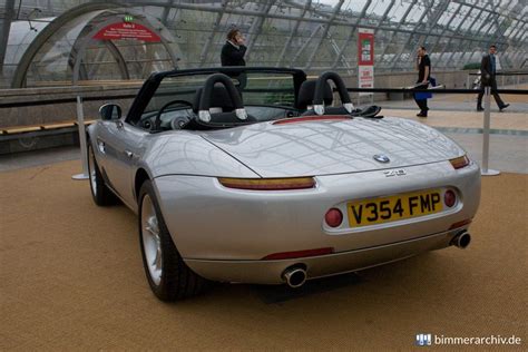 Model Archive for BMW models · BMW Z8 - James Bond · bmwarchive.org