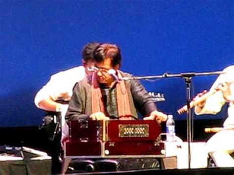 Jagjit Singh Live Concert At Long Beach,California -Nisarg Kaji - YouTube