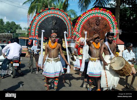 Onam Celebration In Kerala Stock Photos & Onam Celebration In Kerala Stock Images - Alamy