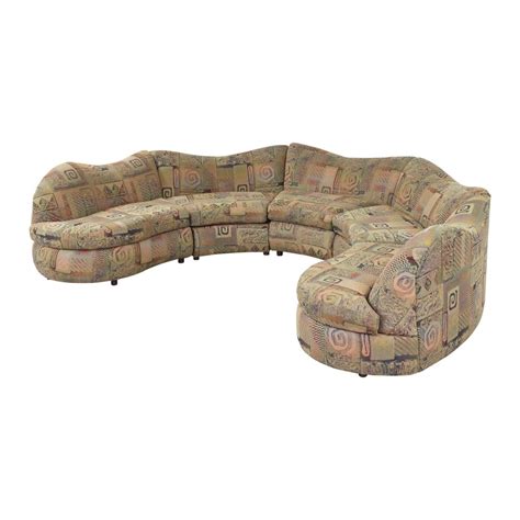 Bassett Furniture Vintage Upholstered 5-Piece Sectional | 81% Off | Kaiyo