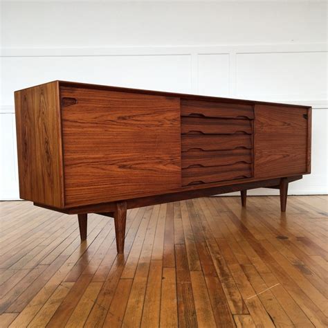 Mid Century Danish Rosewood Sideboard Credenza by Skovby | #61714