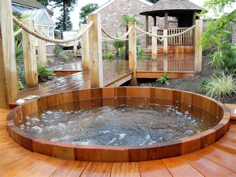 48 Awesome Garden Hot Tub Designs | DigsDigs