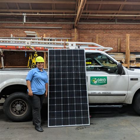 Qualifying L.A. Families Receive Free Solar Panels